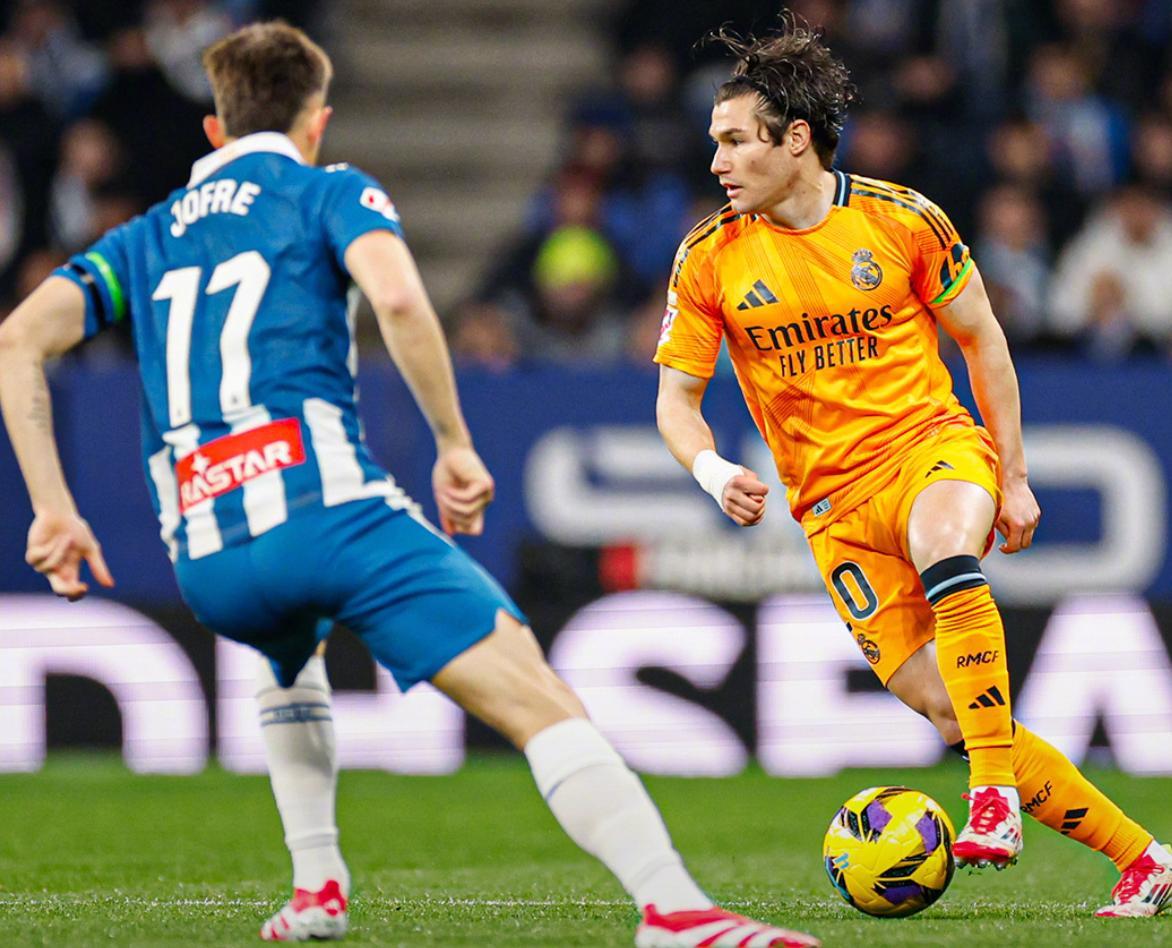 开云体育登录入口-包含柏林联队击败领头羊，实现胜利逆袭的词条