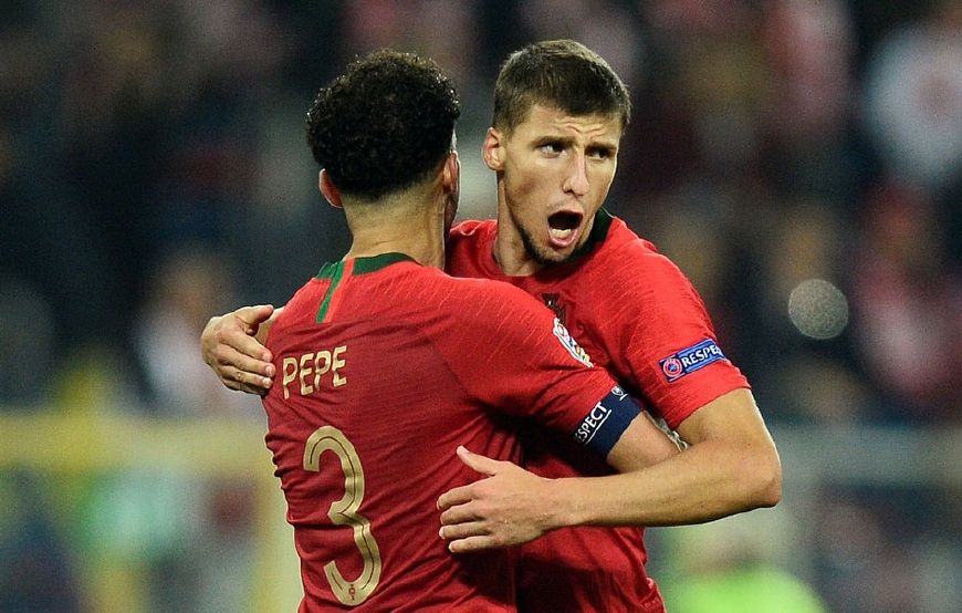 开云体育中国官网-马赛取得惊险胜利，晋级形势临近的简单介绍