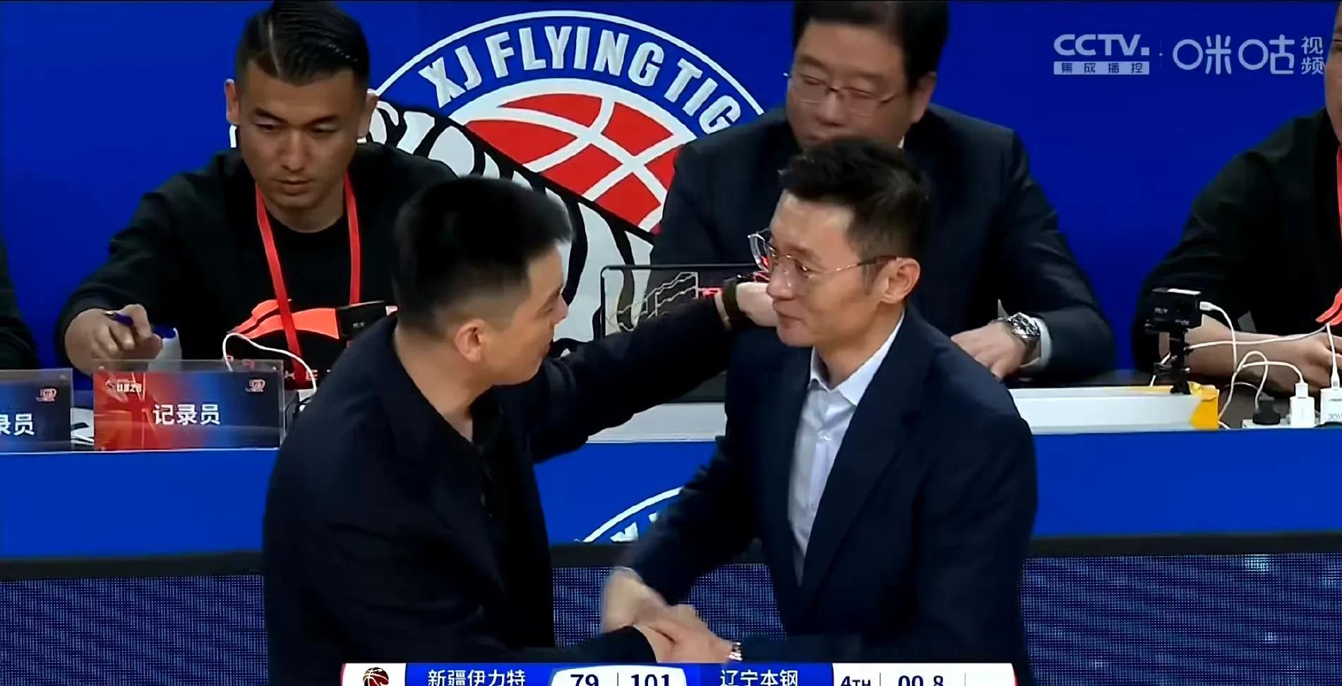 开云体育app下载-关于主教练祭出绝招，成功破解对手防守体系的信息