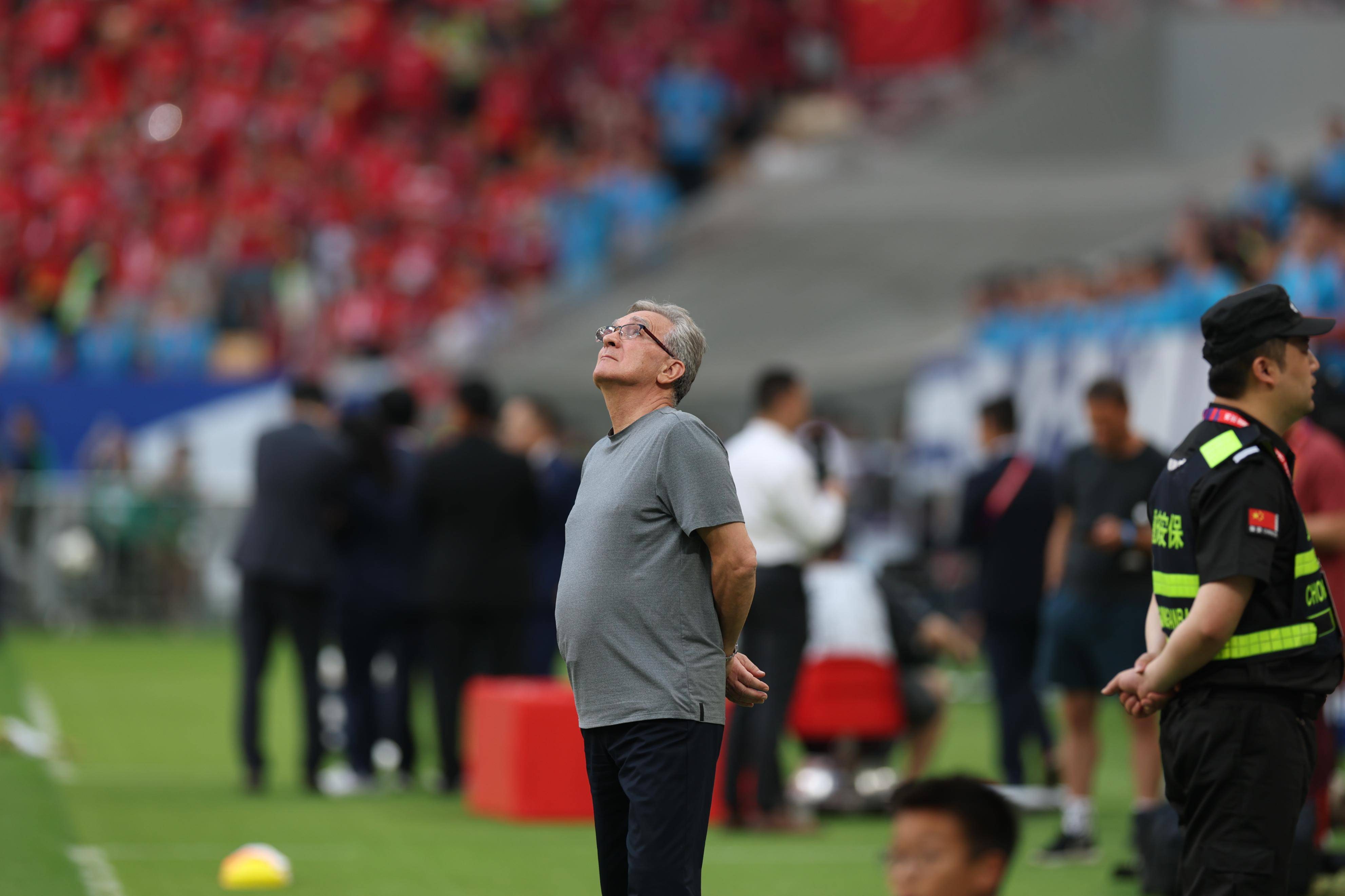 包含高洪波出任河北华夏幸福主帅,球迷期待新气象的词条 包含高洪波出任河北华夏幸福主帅,球迷期待新气象的词条