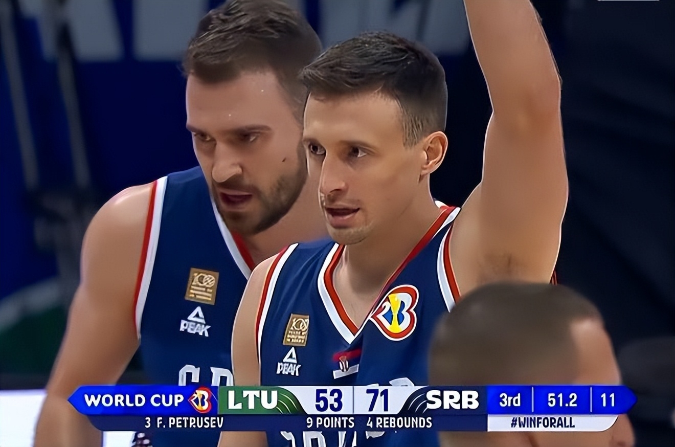 塞尔维亚男篮实力强劲，巴西队遭遇连败