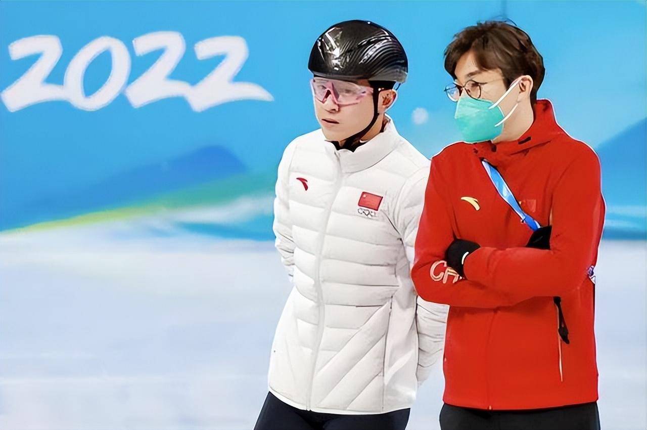 广岛三箭取得胜利，成为强劲对手！