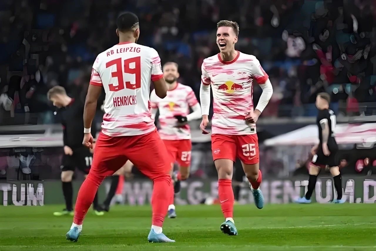 开云体育亚洲官网-柏林联合队客场力克斯图加特，奠定胜利基础