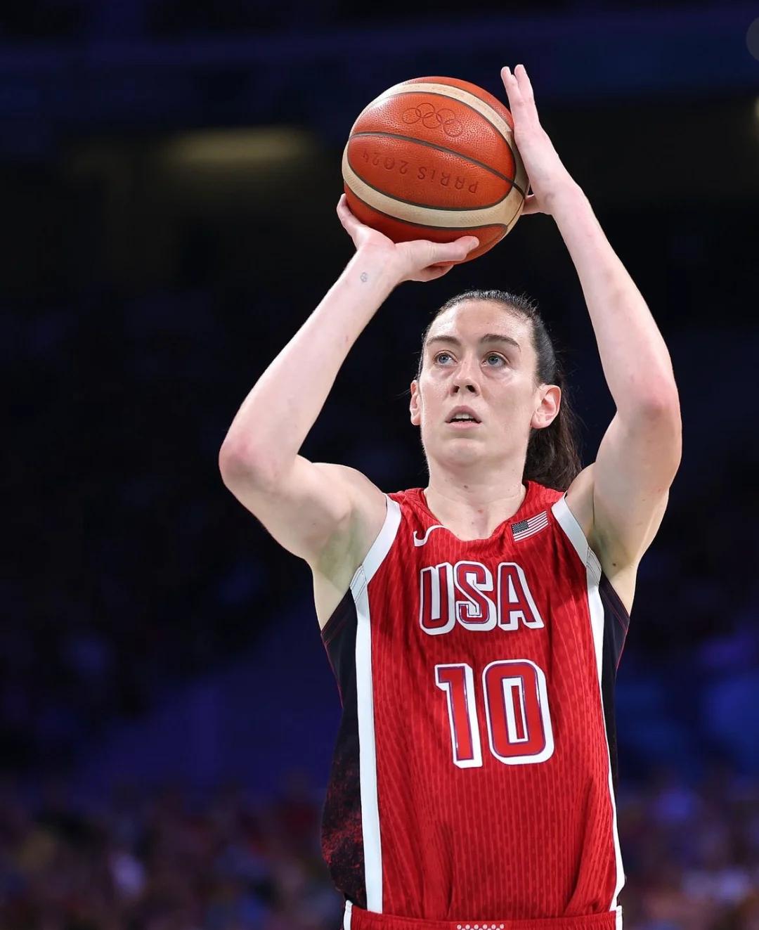 美国队在近期比赛中实力强劲 美国队在近期比赛中实力强劲