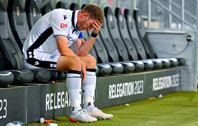 开云体育登录-包含法兰克福大胜卡尔斯鲁厄，继续冲击前四！的词条