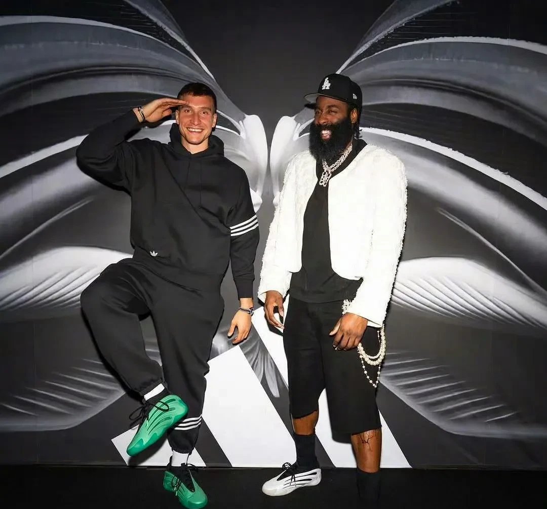 包含快船不敌灰熊，雷吉-杰克逊命中三分的词条