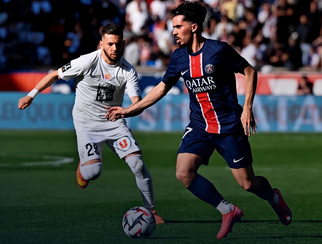 开云体育在线登录-包含巴黎圣日耳曼客场战平摩斯科液态晋级的词条