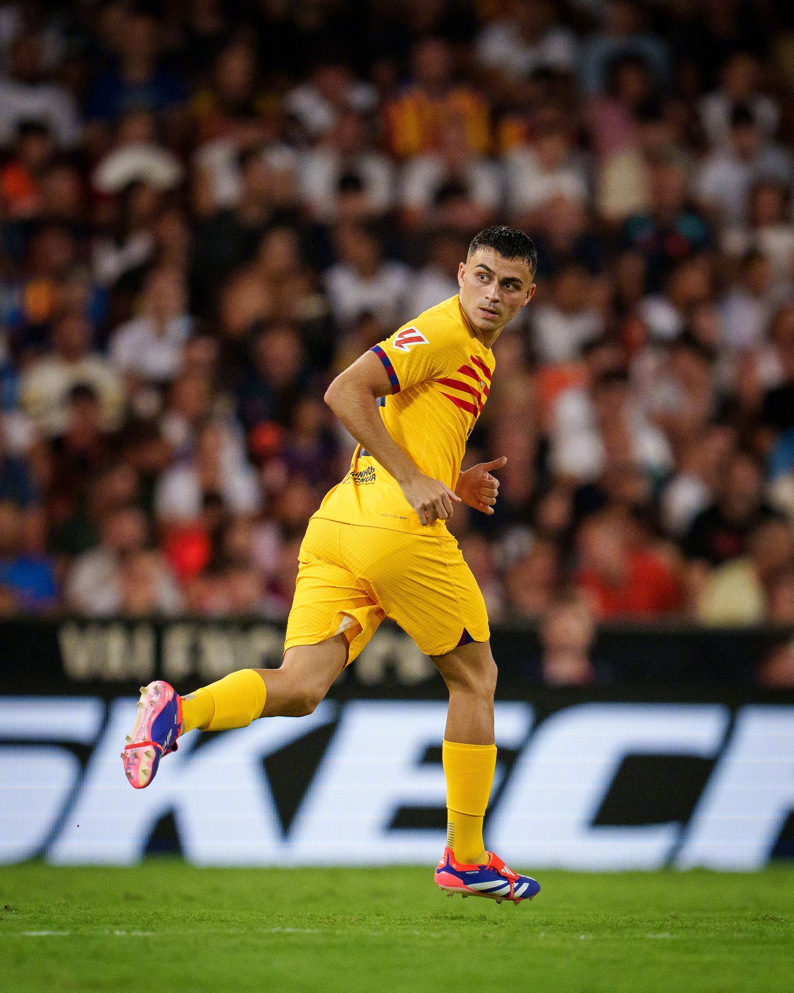 巴萨稳守如铁，连番进攻破门的简单介绍